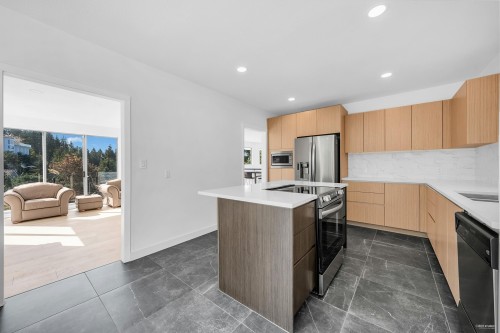 4809 Northwood Place, West Vancouver, BC 