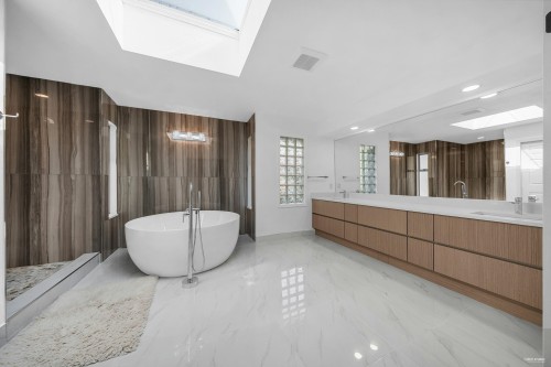 4809 Northwood Place, West Vancouver, BC 