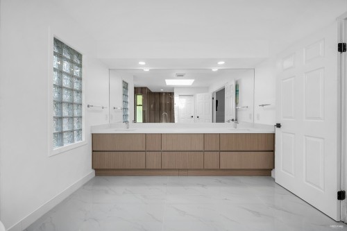 4809 Northwood Place, West Vancouver, BC 