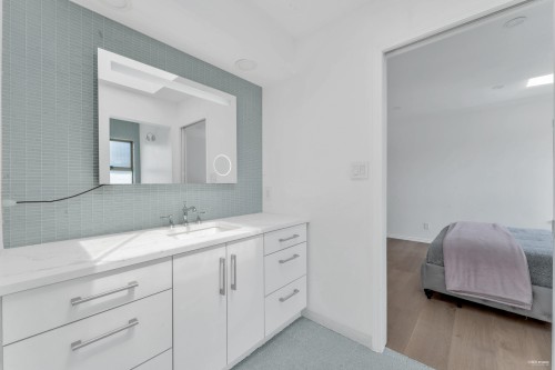 4809 Northwood Place, West Vancouver, BC 