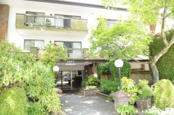 106-6669 Telford Avenue  Burnaby, BC V5H 4A1