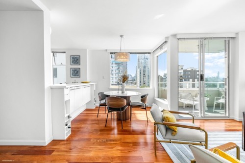 702-1436 Harwood Street, Vancouver, BC 