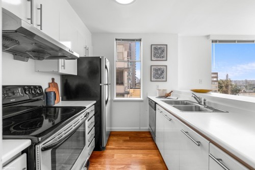 702-1436 Harwood Street, Vancouver, BC 