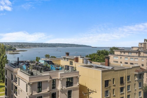 702-1436 Harwood Street, Vancouver, BC 