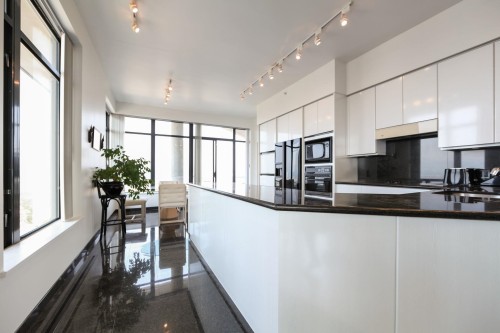 2301-4505 Hazel Street, Burnaby, BC 