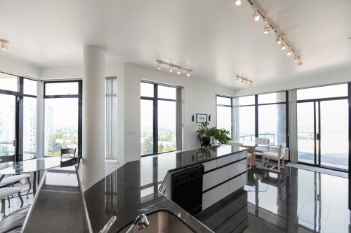 2301-4505 Hazel Street, Burnaby, BC 