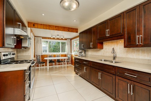 22 18Th Avenue E, Vancouver, BC 