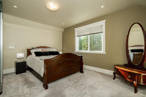 22 18Th Avenue E, Vancouver, BC 