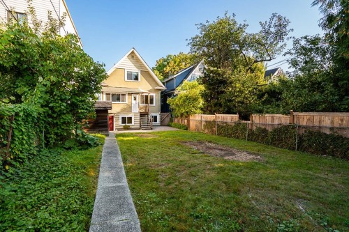 22 18Th Avenue E, Vancouver, BC 