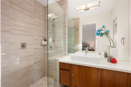 6350 Macdonald Street, Vancouver, BC 