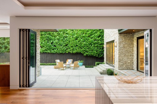 6350 Macdonald Street, Vancouver, BC 