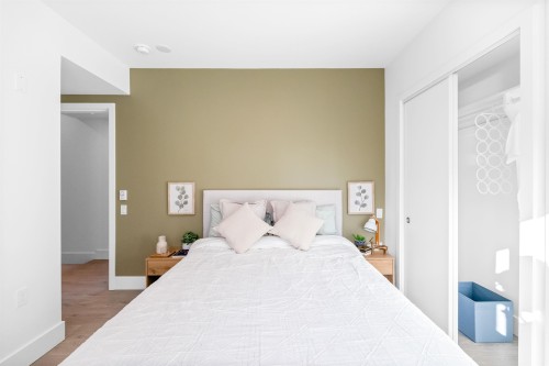 2069 1St Avenue E, Vancouver, BC 