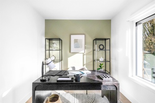 2069 1St Avenue E, Vancouver, BC 