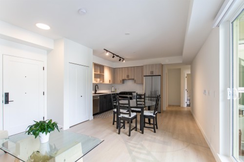 606-2002 St. George Street, Port Moody, BC 