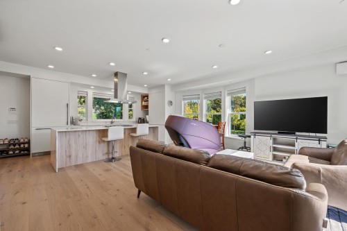 1312 57Th Avenue W, Vancouver, BC 