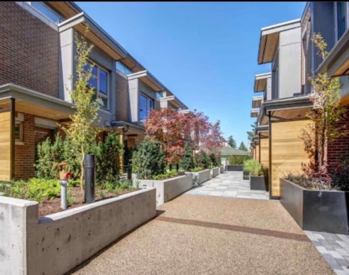 5432 Oak Street, Vancouver, BC 