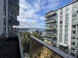 1401-1365 Davie Street  Vancouver, BC V6E 1N5