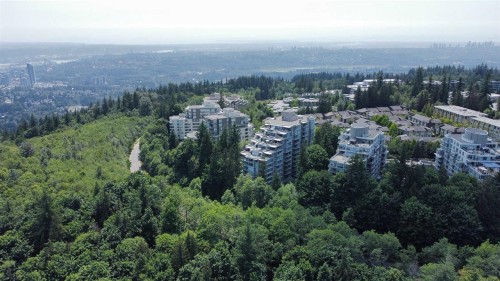 803-9262 University Crescent, Burnaby, BC 