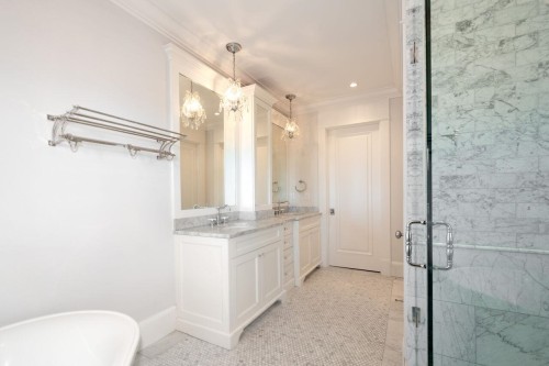 4659 Woodgreen Drive, West Vancouver, BC 