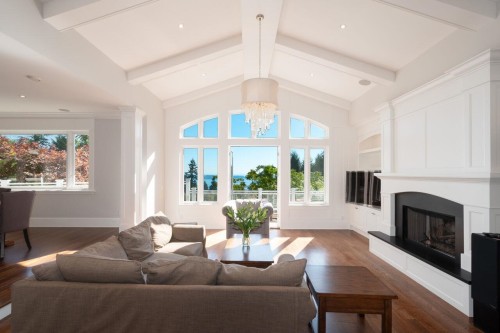 4659 Woodgreen Drive, West Vancouver, BC 