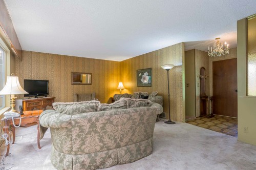 1168 Charland Avenue, Coquitlam, BC 