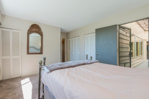 1168 Charland Avenue, Coquitlam, BC 