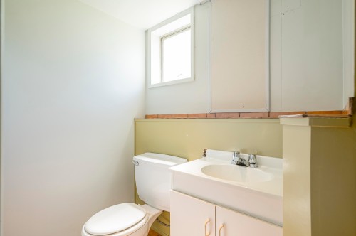 1168 Charland Avenue, Coquitlam, BC 