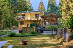 12680 239 Street  Maple Ridge, BC V4R 1R6