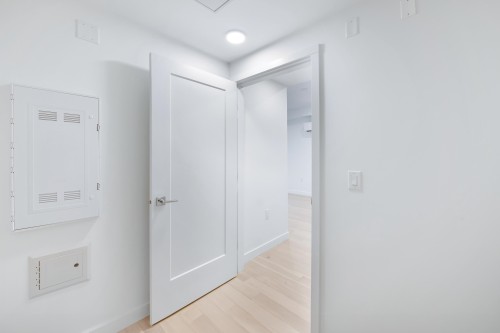 871 33Rd Avenue W, Vancouver, BC 