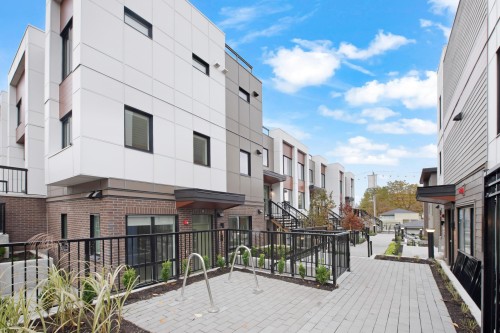 871 33Rd Avenue W, Vancouver, BC 