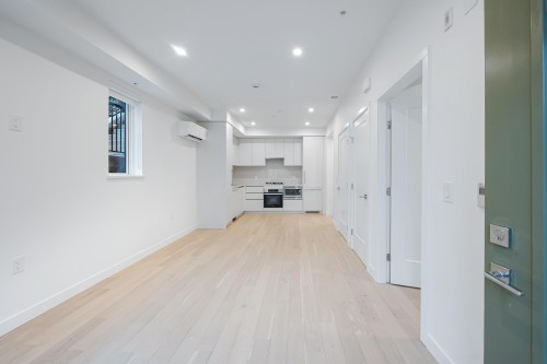 871 33Rd Avenue W, Vancouver, BC 