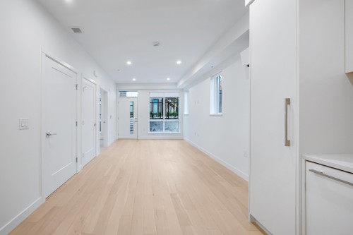 871 33Rd Avenue W, Vancouver, BC 