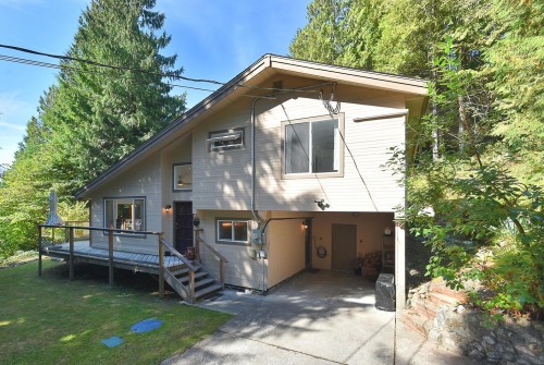 5640 Carmel Place  Sechelt, BC V7Z 0C6