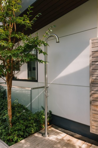 5038 Arbutus Street, Vancouver, BC 