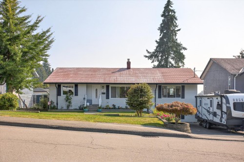 2126 Kugler Avenue  Coquitlam, BC V3K 2S6