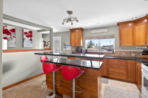 2126 Kugler Avenue, Coquitlam, BC 