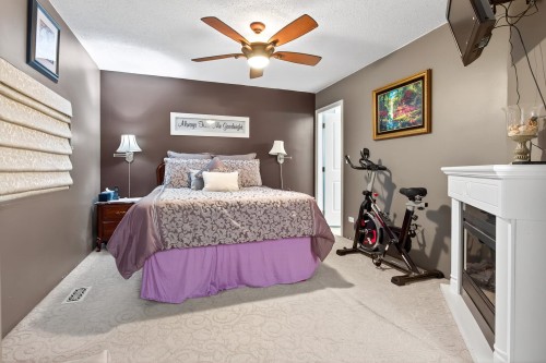 2126 Kugler Avenue, Coquitlam, BC 