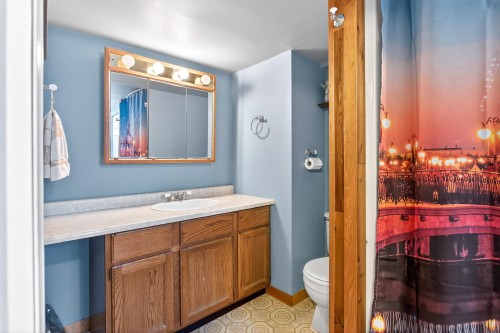 2126 Kugler Avenue, Coquitlam, BC 