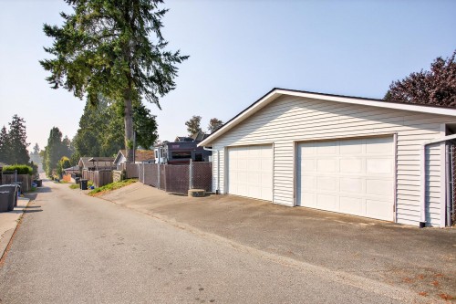 2126 Kugler Avenue, Coquitlam, BC 