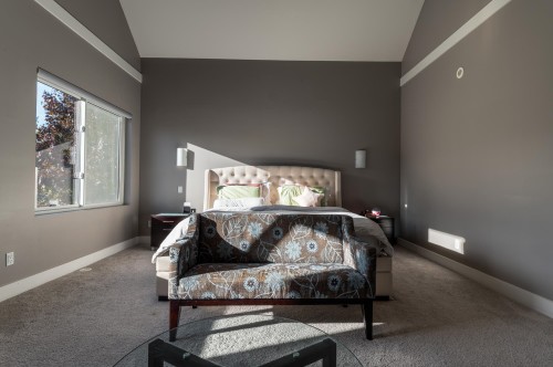 9571 Diamond Road, Richmond, BC 