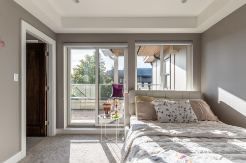 9571 Diamond Road, Richmond, BC 