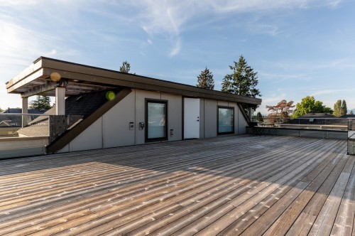 9571 Diamond Road, Richmond, BC 