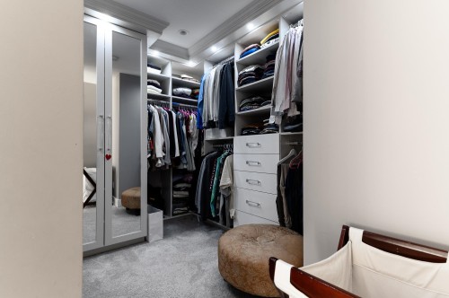 9571 Diamond Road, Richmond, BC 