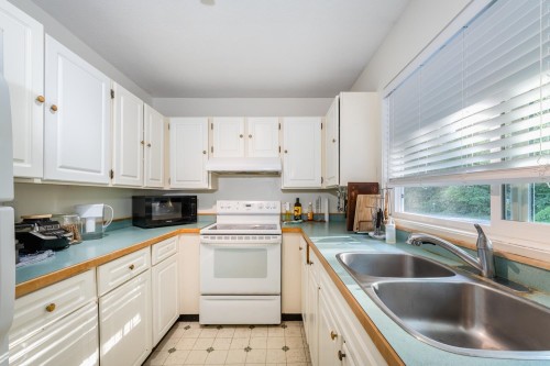 1948 Highview Place, Port Moody, BC 