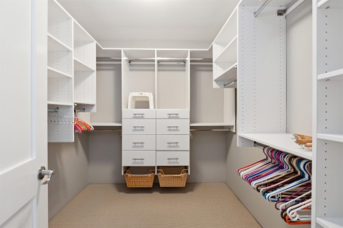 1274 Esquimalt Avenue, West Vancouver, BC 