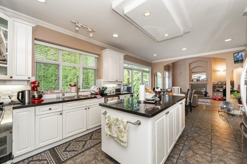 11880 Aztec Street, Richmond, BC 