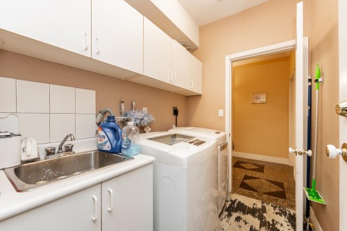 11880 Aztec Street, Richmond, BC 