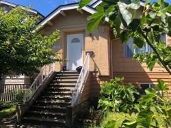 153 Marine Drive SE Vancouver, BC V5X 2S2