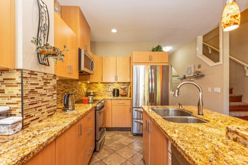 64-1055 Riverwood Gate, Port Coquitlam, BC 