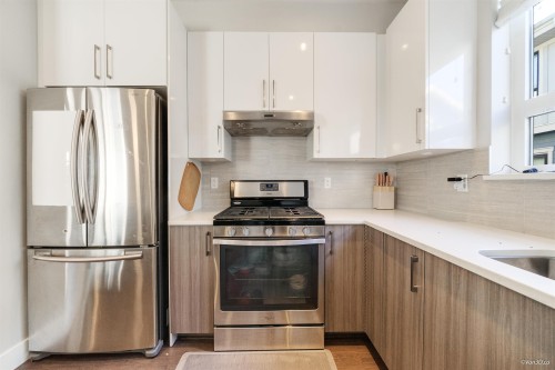 9-6028 Maple Road, Richmond, BC 